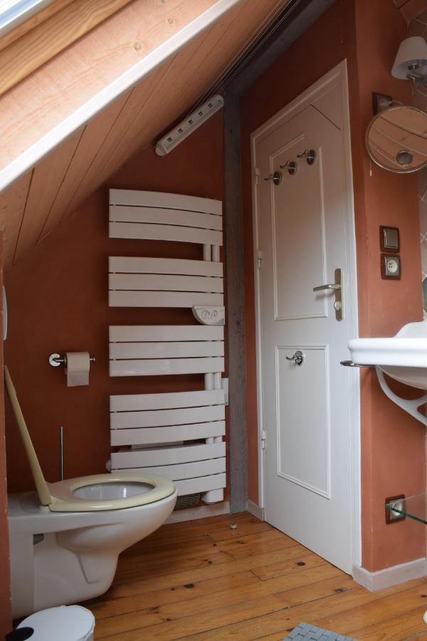 Petit Duplex De Charme Sous Les Toits Du Mont-Dore Kültér fotó